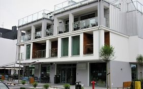 Armada Holiday House